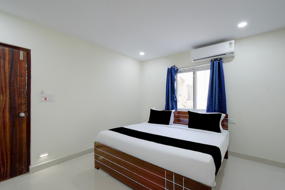 Hotel O Sree Nirvi, Lakdikapul, Hyderabad
