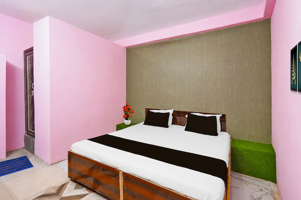 OYO Hotel shree palace , Jhansi, Jhansi