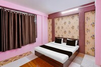OYO Hotel shree palace 