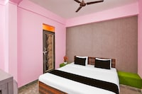 OYO Hotel shree palace 
