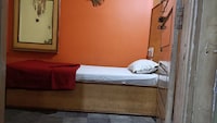 SPOT ON Ambica Lodge 