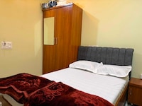Spot on Mayur Guest House