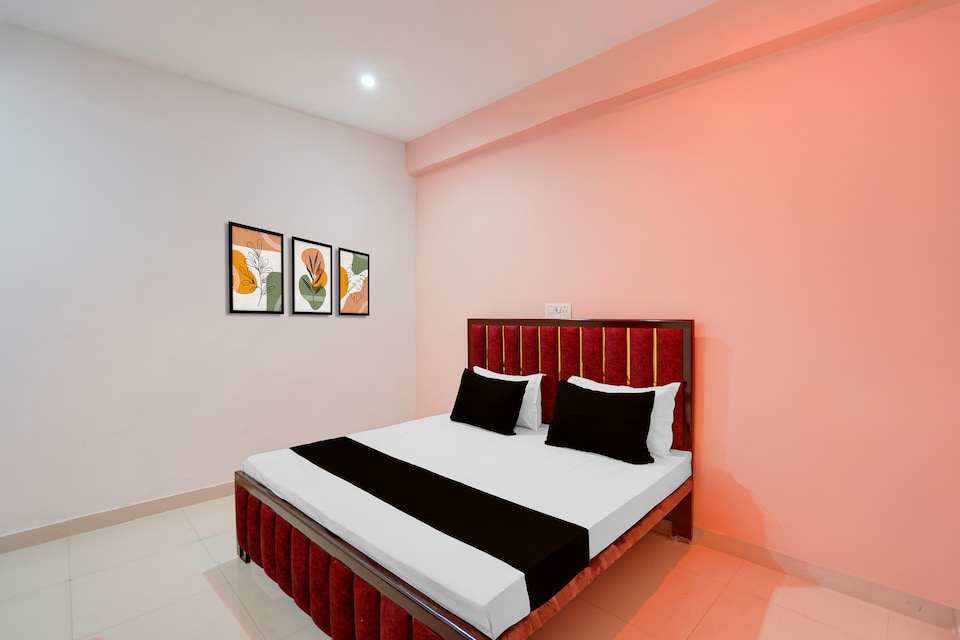 SPOT ON Hotel Galaxy Inn, SGPGI Lucknow, Lucknow