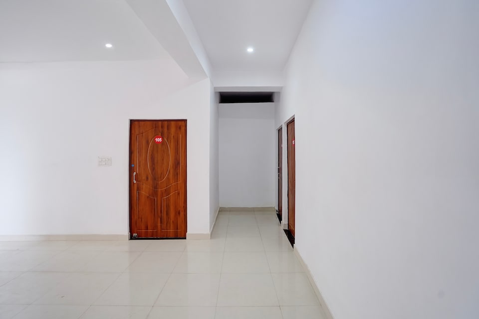 SPOT ON Hotel Galaxy Inn, SGPGI Lucknow, Lucknow