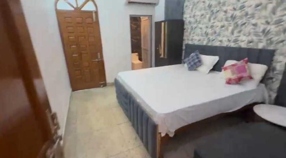 SPOT ON RUCHI GUEST HOUSE, Barra Kanpur, Kanpur
