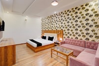 Townhouse Kurukshetra University Formerly Hotel Sr Grand