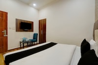 Super Townhouse Kurukshetra University Formerly SR Grand