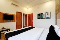 Townhouse Kurukshetra University Formerly Hotel Sr Grand