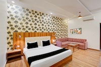 Townhouse Kurukshetra University Formerly Hotel Sr Grand