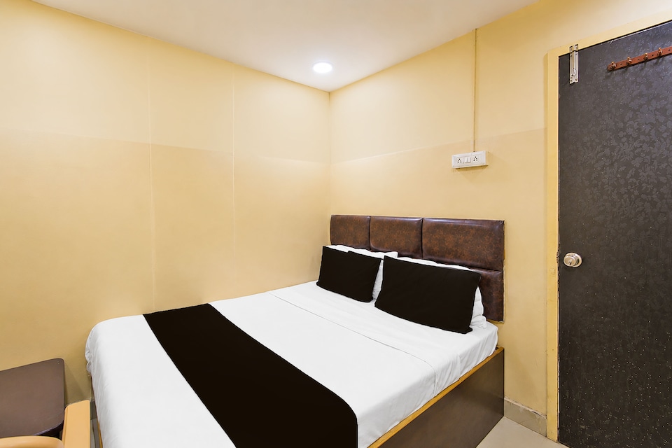 Hotel O Sai Manikanta Palace, Ameerpet, Hyderabad