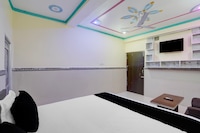 Spot On Ayansh Guest House