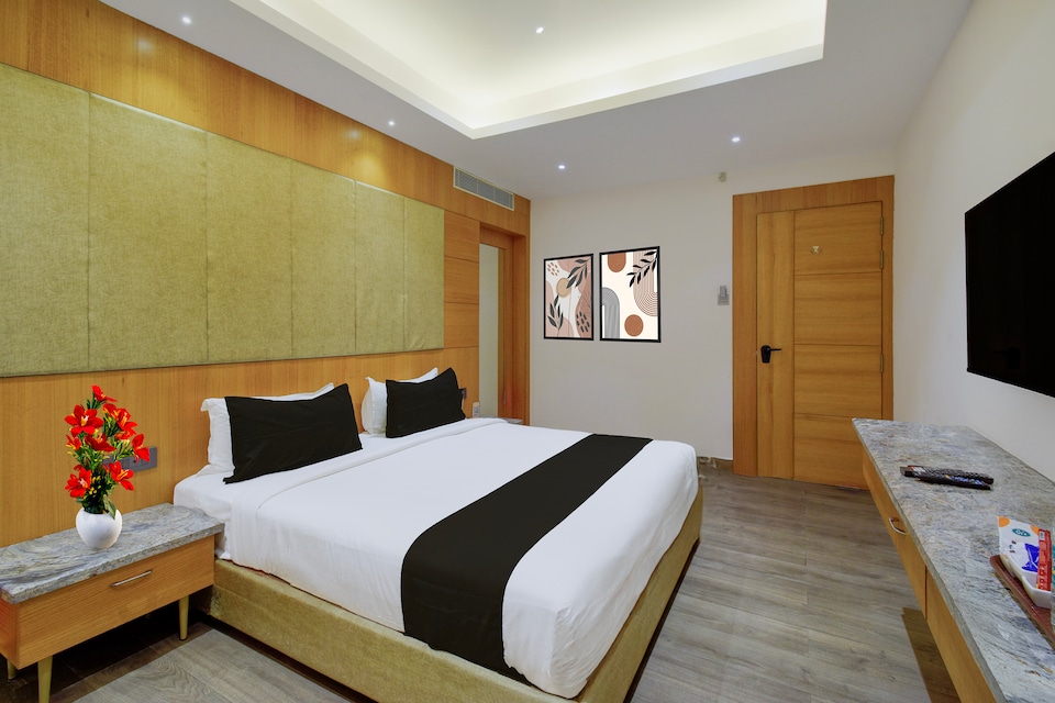 Palette Rc Platinum Hotel , Mahabubabad, Mahabubabad