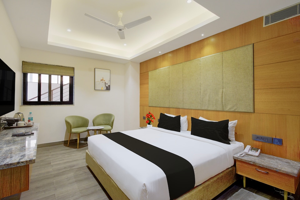 Palette Mahbubabad Railway Station Formerly Hotel RC Platinum, Mahabubabad, Mahabubabad
