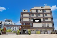 Palette Mahbubabad Railway Station Formerly Hotel RC Platinum