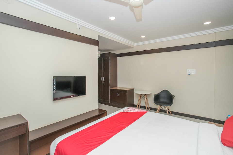 OYO 14835 Wagtail Suites, Hebbal Bangalore, Bangalore