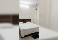 SPOT ON Moonlight Guest House