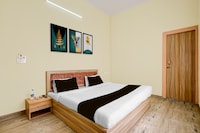 Hotel O KC Guest House