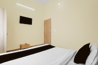 Hotel O KC Guest House