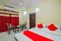 OYO 14851 Brahmbhatt