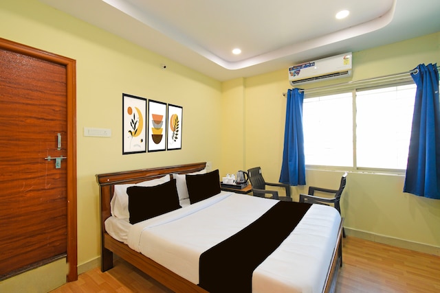 HOTEL O MYRAA INN