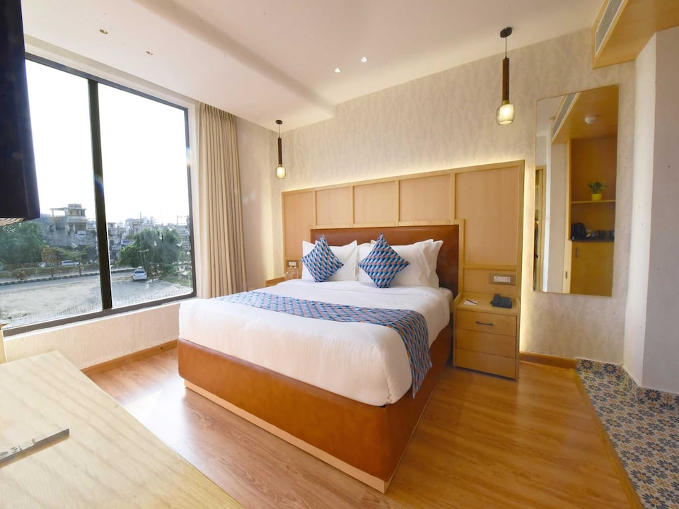 Palette Hotel Amritsar, Airport Road, Golden Temple Road Amritsar, Amritsar