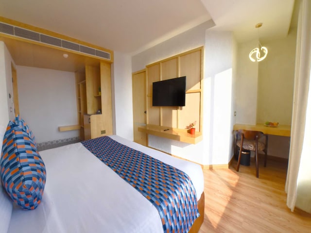 Palette Hotel Amritsar, Airport Road