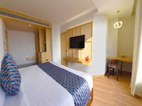 Palette Hotel Amritsar, Airport Road