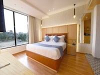 Palette Hotel Amritsar, Airport Road