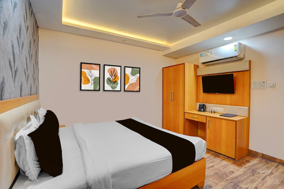 Townhouse HOTEL THE ROYAL ORCHID , Barra Kanpur, Kanpur