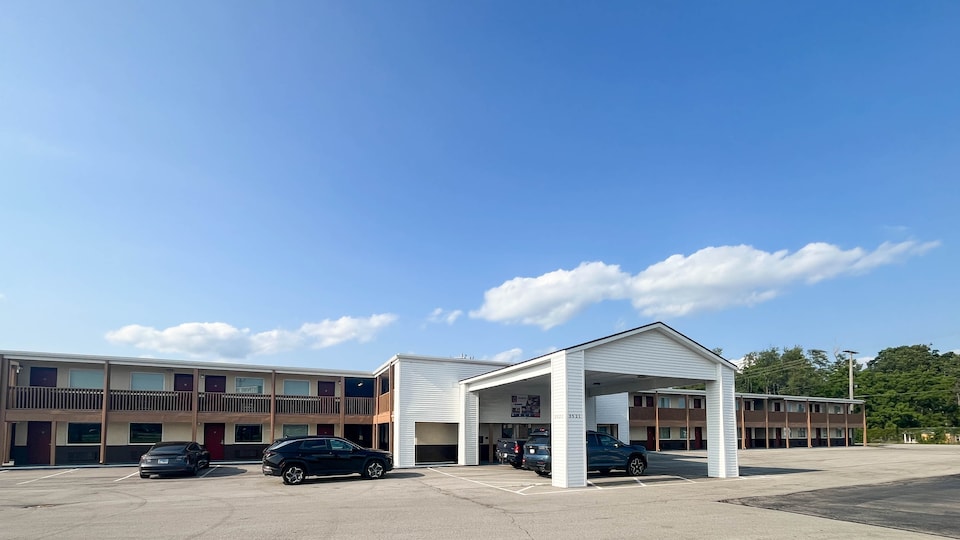 Studio 6 Suites Warsaw, IN , Warsaw, Warsaw, IN