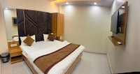 Hotel O Gaurav Galaxy 
