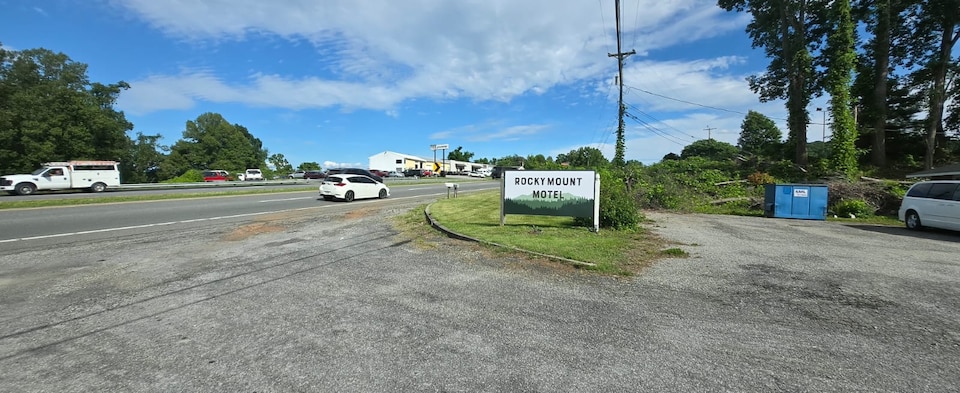 Rocky Mount Motel near Hwy 220, Rocky Mount, VA, Rocky Mount, VA