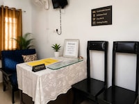 SPOT ON Royal Residency Lodge