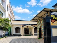 SPOT ON Royal Residency Lodge