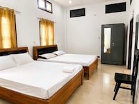 SPOT ON Royal Residency Lodge