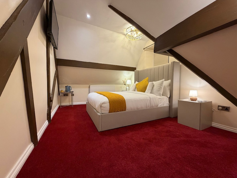 Milverton Court by OYO, Manchester, Manchester