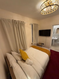 OYO Milverton Hotel