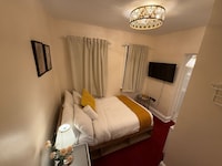 OYO Milverton Hotel