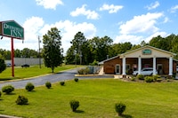 Deerfield Inn & Suites Gadsden Near Attalla I 59
