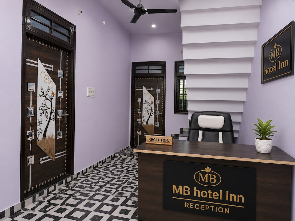 Hotel O MB Inn, Hazratganj Lucknow, Lucknow