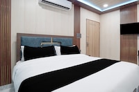 Hotel O Naubasta Crossway Kanpur Formerly Time