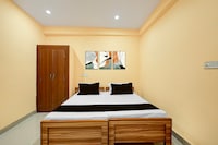 Spot ON Hotel Gyanvi Palace