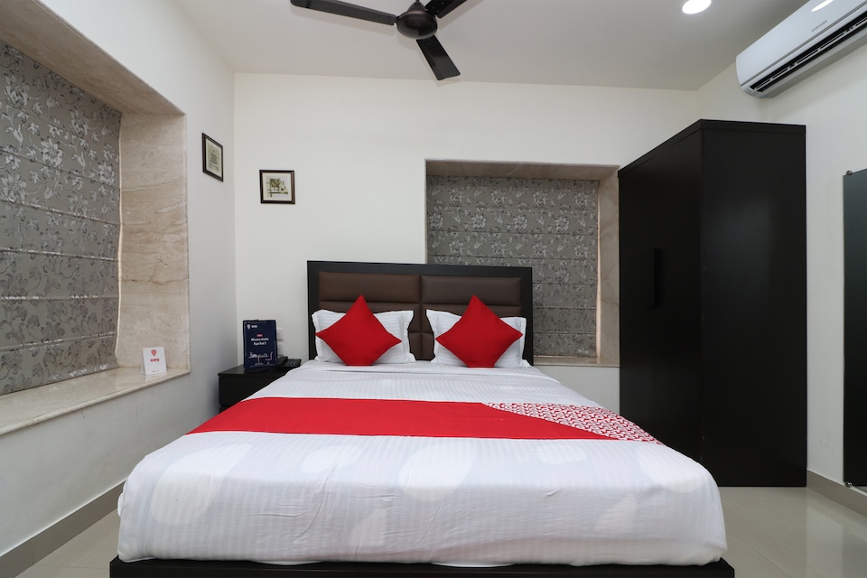 OYO 14862 NK7, Rajarhat Kolkata, Kolkata