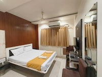 Collection O Vasai Creek Formerly Sri Sai Regency