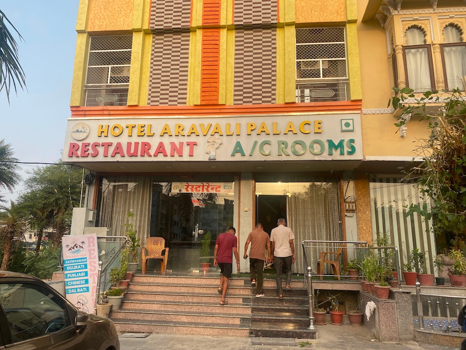 Hotel O Aravali Palace, Udaipur Central, Udaipur