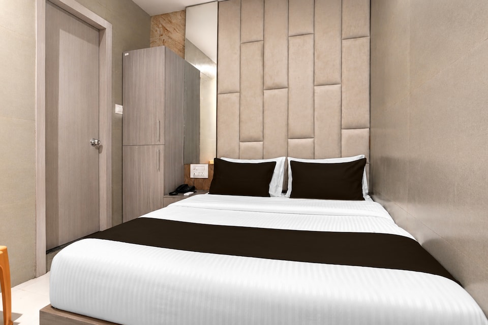 Hotel O Anika Residency , Mumbai BCEC, Mumbai
