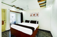 Townhouse R S PURAM Junction Formerly Hotel Venition Inn