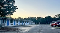 Motel 6 Aberdeen, NC - Pinehurst