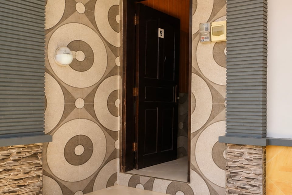Hotel O near Living Mall formerly Liberty Guest House, Denpasar, Bali