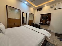 Hotel O Kalash Guest House 